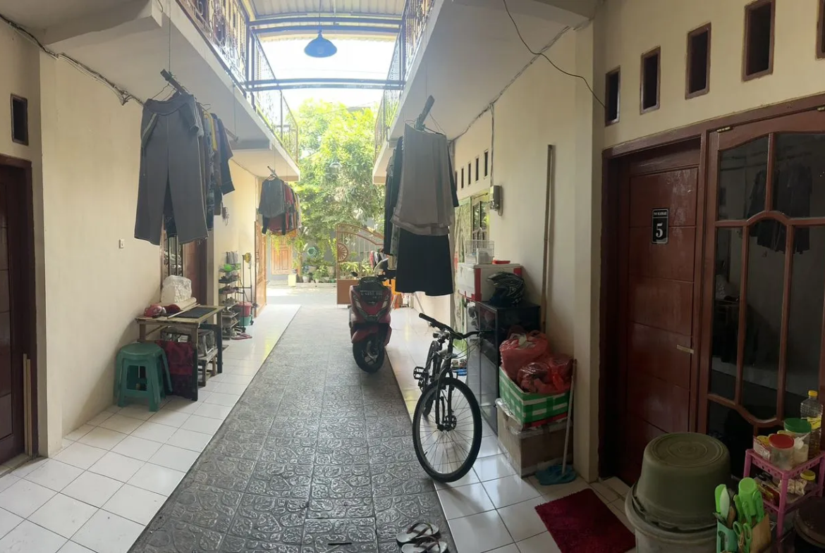 Jual Rumah Kos di BLURU Sidoarjo Sidoarjo Jawa Timur - RUMAH KOST 2 LANTAIAKTIF (PERUM BLURU) - ASA INDONESIA 085235111122 - BRIGHTON REAL ESTATE