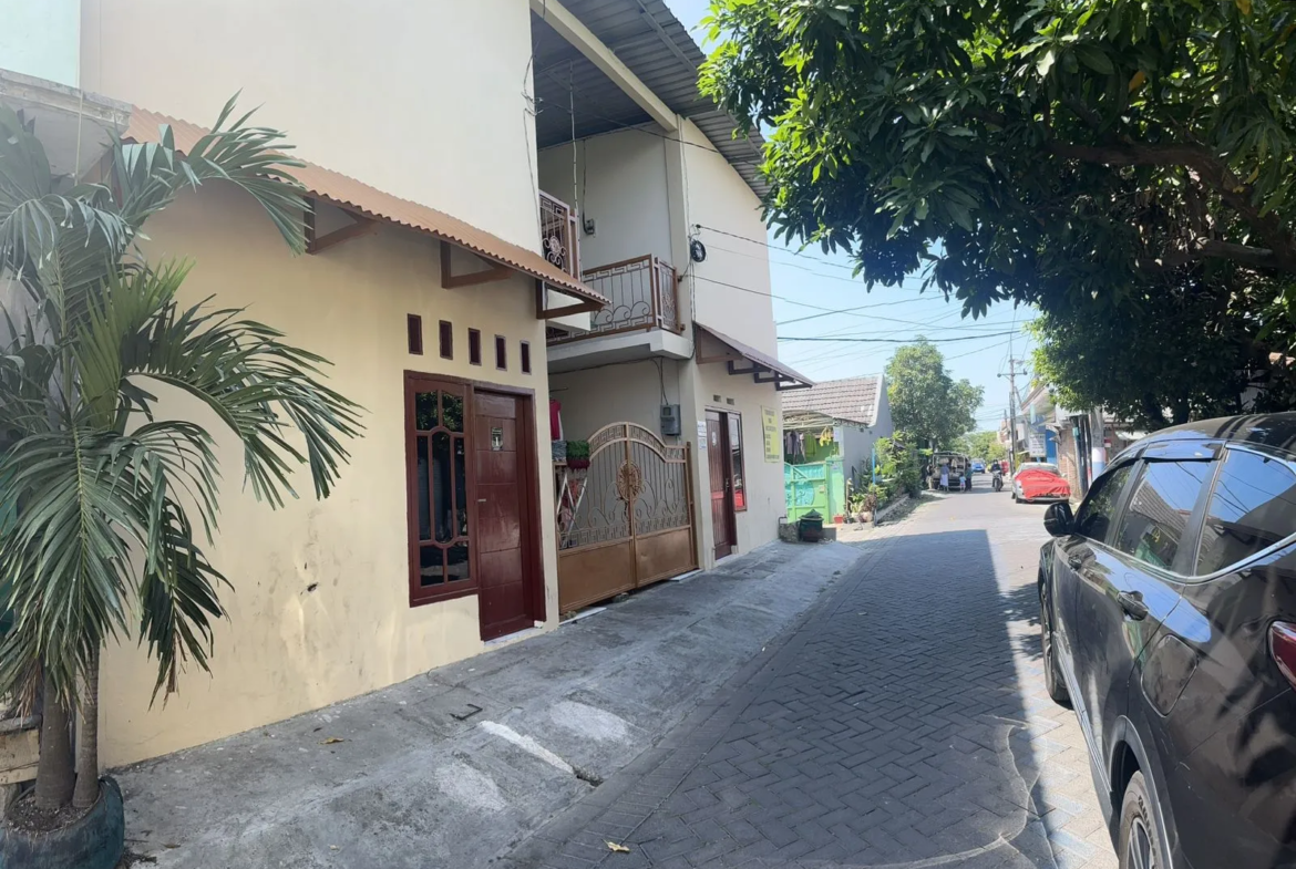 Jual Rumah Kos di BLURU Sidoarjo Sidoarjo Jawa Timur - RUMAH KOST 2 LANTAIAKTIF (PERUM BLURU) - ASA INDONESIA 085235111122 - BRIGHTON REAL ESTATE