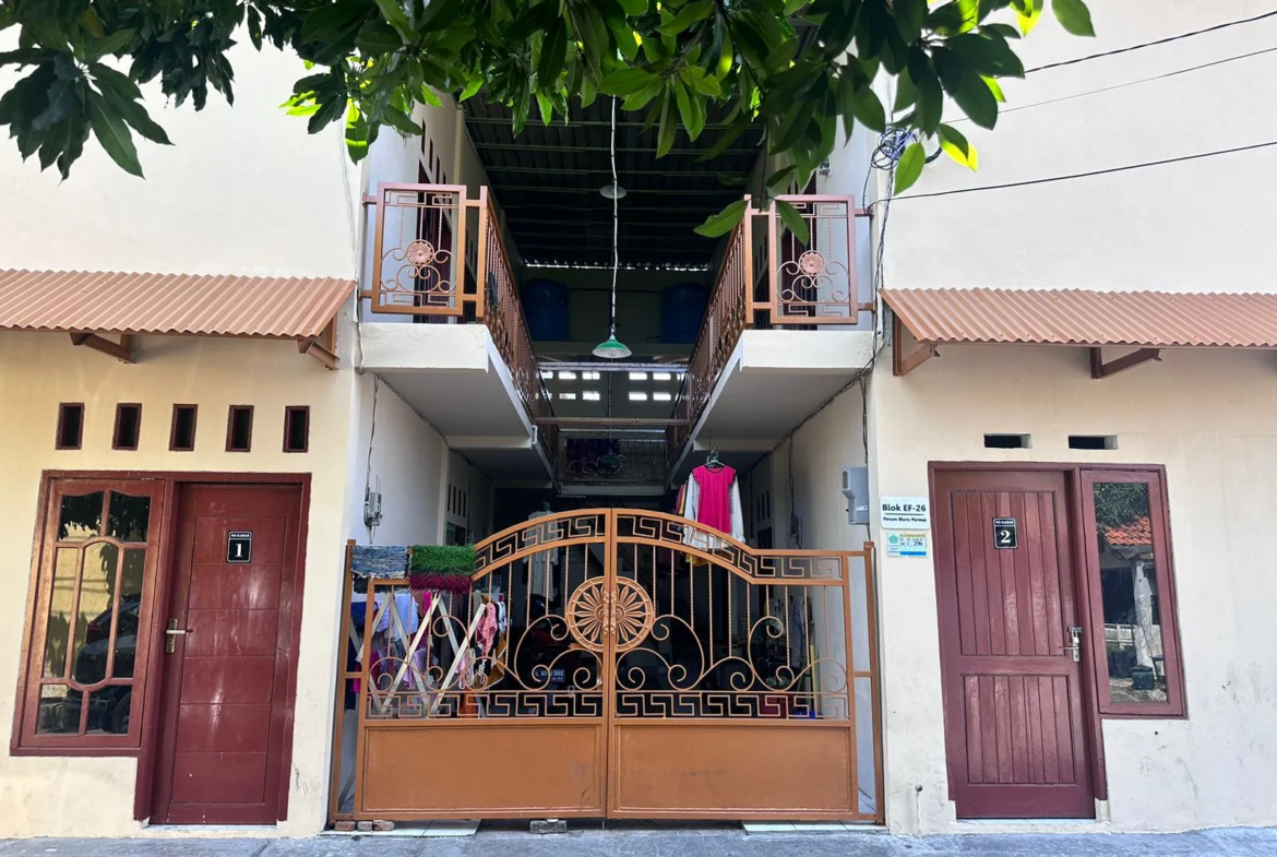 Jual Rumah Kos di BLURU Sidoarjo Sidoarjo Jawa Timur - RUMAH KOST 2 LANTAIAKTIF (PERUM BLURU) - ASA INDONESIA 085235111122 - BRIGHTON REAL ESTATE